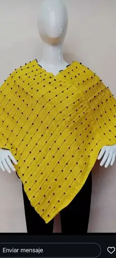 Light shawls in jaspe fabric
